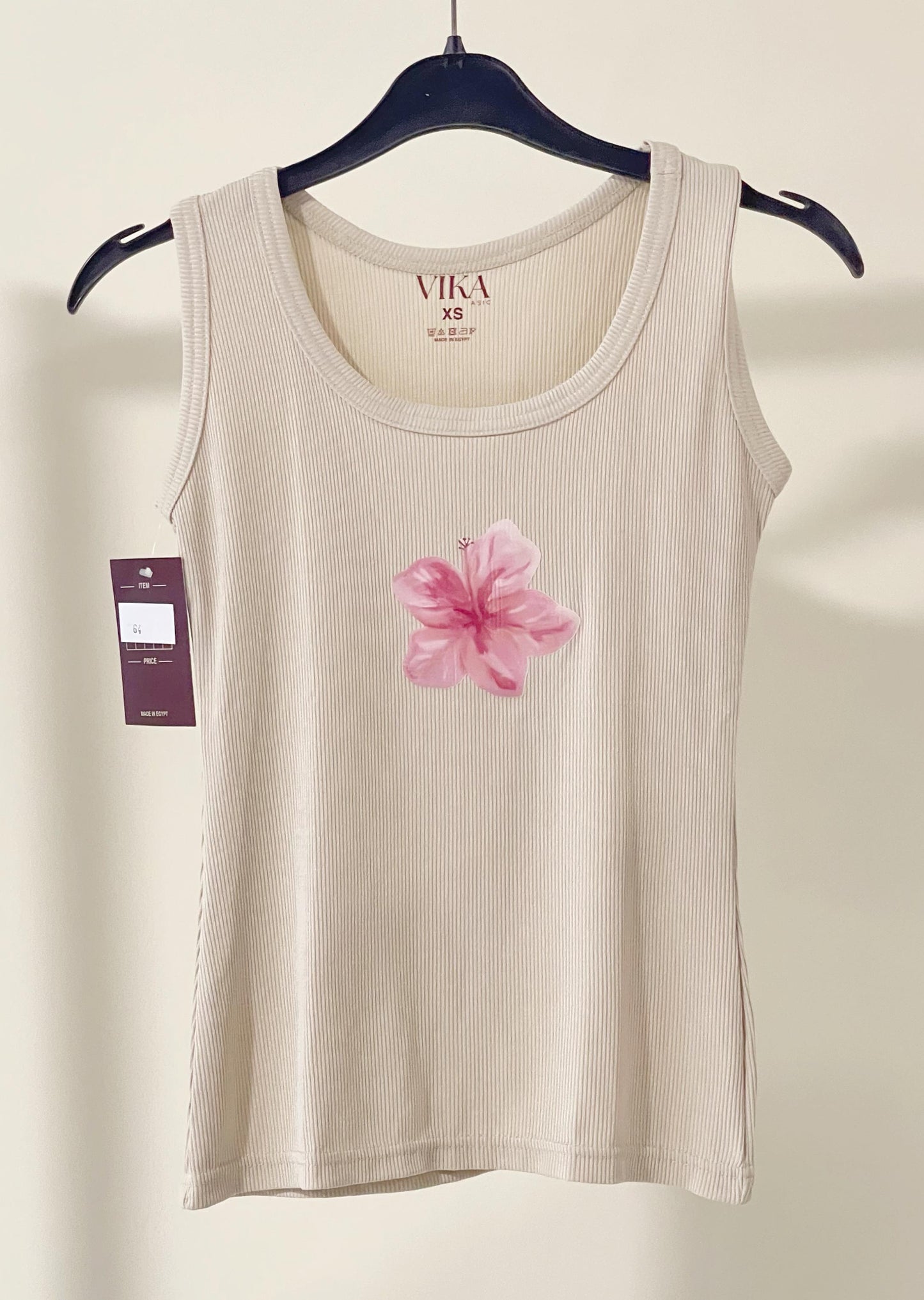 "Hibiscus" sleeveless round neck top
